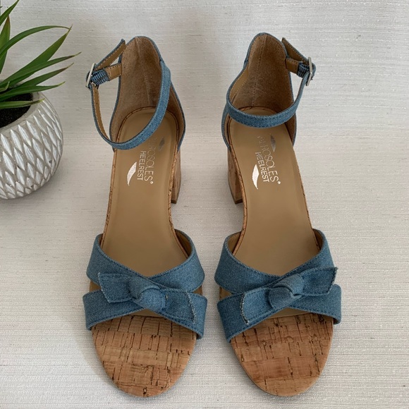 Aerosoles Heelrest Cuff Link Vintage Denim Ankle Strap Sandals Woman’s 7M - Picture 2 of 13